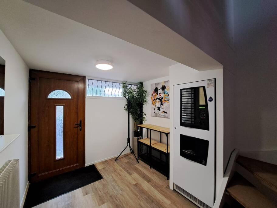 Appartement Camden - Exterieur Et Parking à Reims Extérieur photo